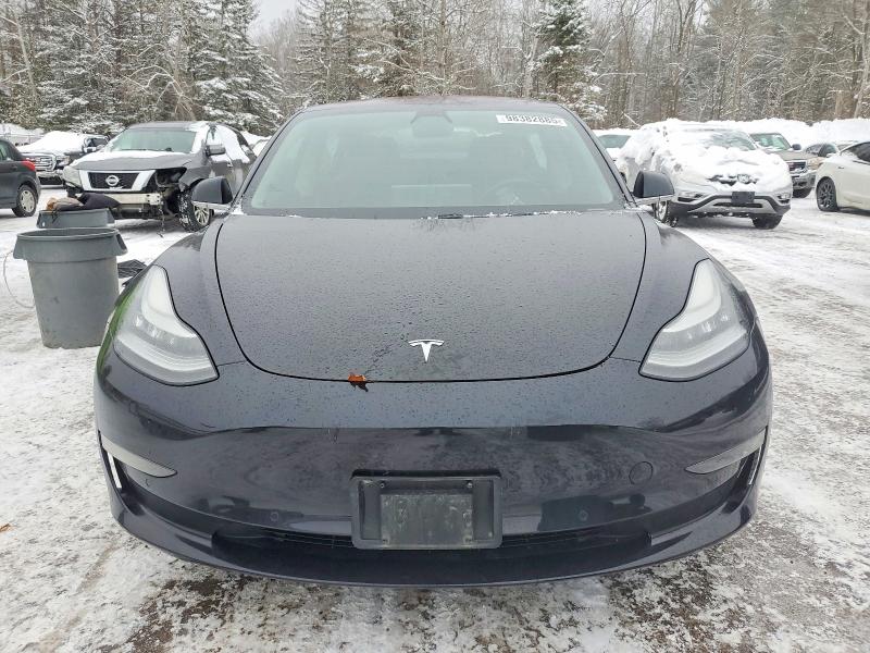 Photo 5 from auction – 2018 TESLA MODEL 3 with VIN 5YJ3E1EB2JF106824