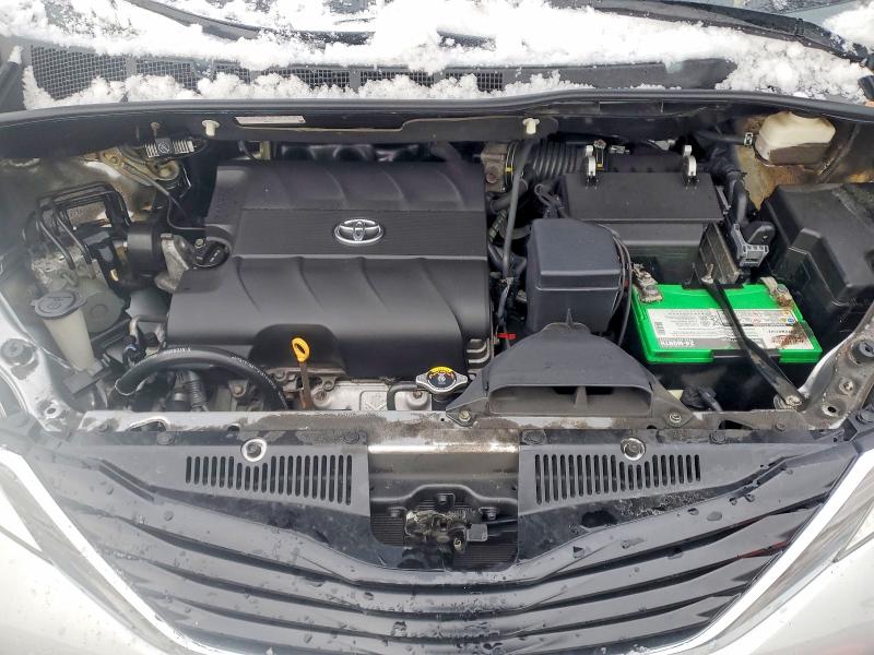 Photo 12 from auction – 2012 TOYOTA SIENNA LE with VIN 5TDKK3DC2CS208794