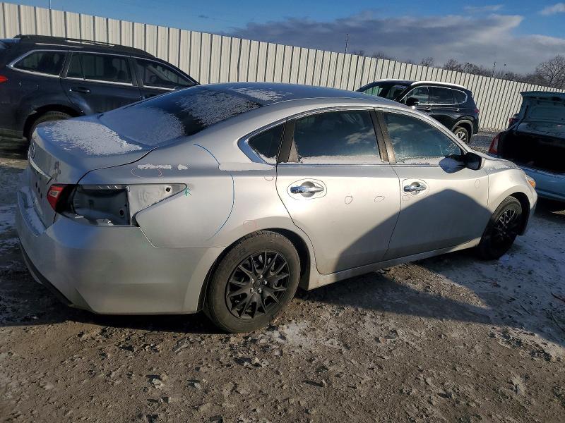 Photo 3 from auction – 2016 NISSAN ALTIMA 2.5 with VIN 1N4AL3AP1GC164218