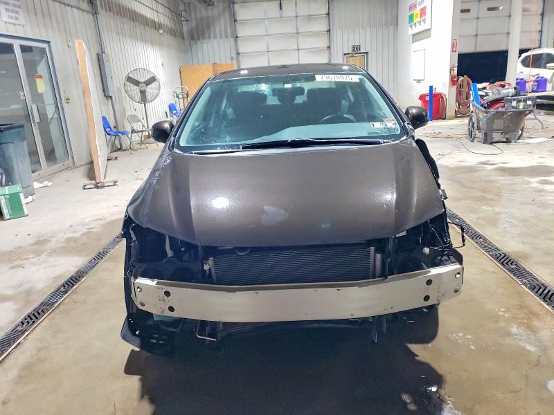 Photo 5 from auction – 2013 HONDA CIVIC LX with VIN 19XFB2F51DE258351