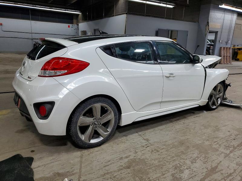 Photo 3 from auction – 2015 HYUNDAI VELOSTER with VIN KMHTC6AE2FU217189