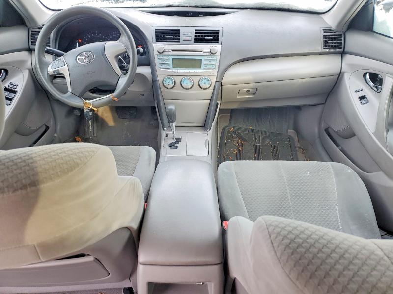 Photo 8 from auction – 2007 TOYOTA CAMRY with VIN 4T1BE46KX7U670518