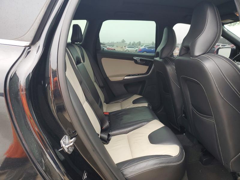 Photo 11 from auction – 2015 VOLVO XC60 T5 PL with VIN YV440MDM3F2683344