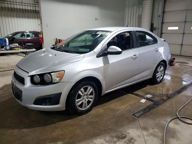 CHEVROLET SONIC LT 2014 with VIN 1G1JC5SH4E4102826 - Photo from auction