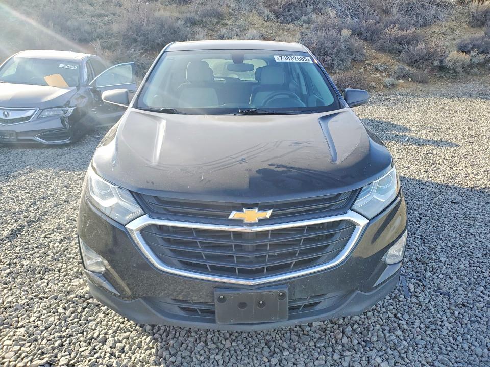Photo 5 from auction – 2019 CHEVROLET EQUINOX with VIN 3GNAXHEV7KL367543