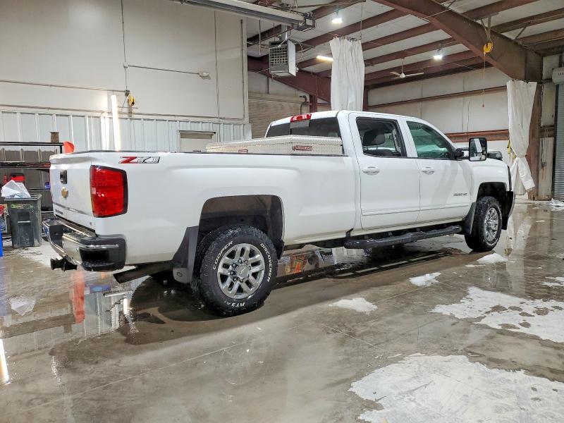Photo 3 from auction – 2018 CHEVROLET SILVERADO with VIN 1GC1KVEG2JF154516