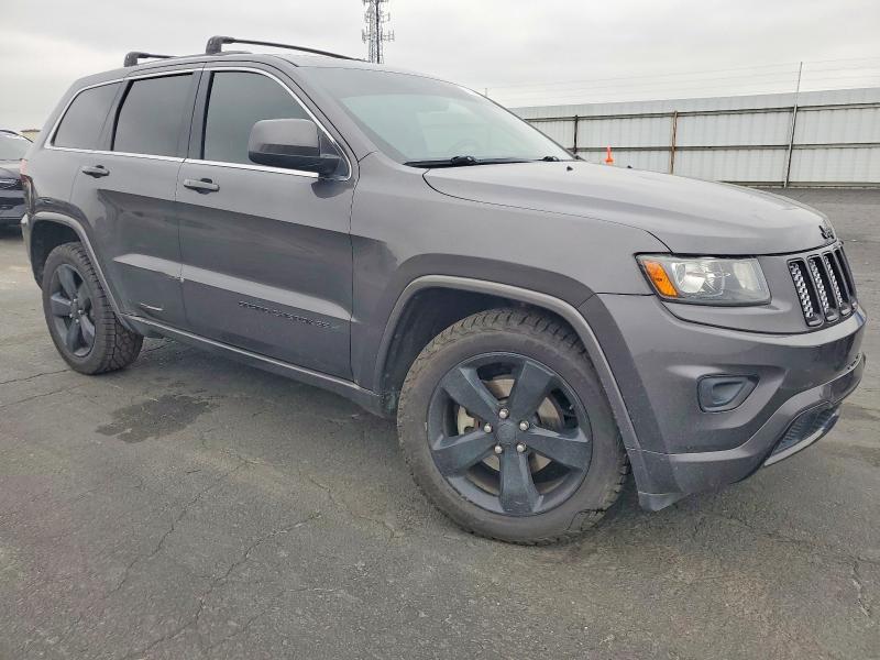 Photo 4 from auction – 2015 JEEP GRAND CHER with VIN 1C4RJFAG5FC189206