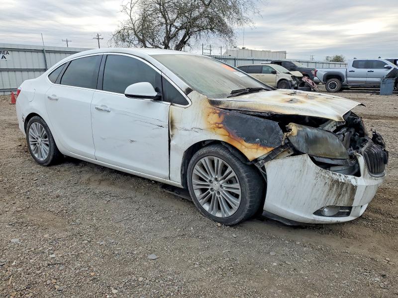 Photo 4 from auction – 2014 BUICK VERANO with VIN 1G4PP5SKXE4168956
