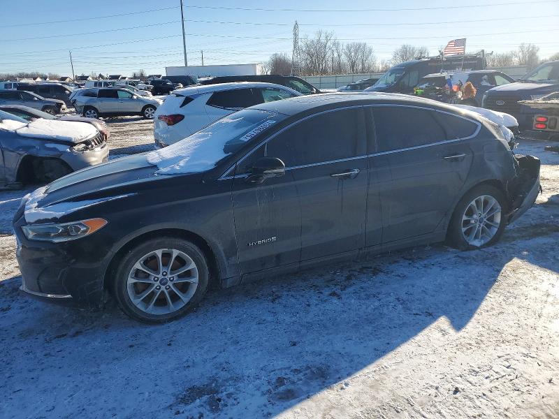 FORD FUSION 2019 with VIN 3FA6P0MU6KR102866 - Photo from auction