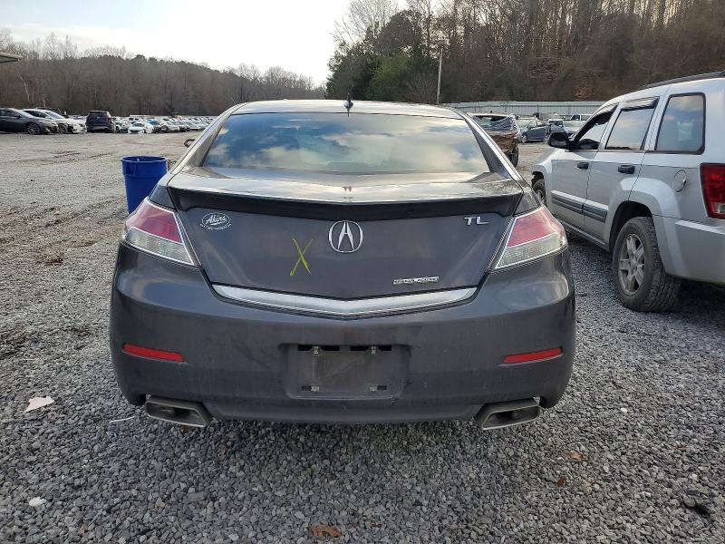 Photo 6 from auction – 2014 ACURA TL SE with VIN 19UUA8F35EA001002