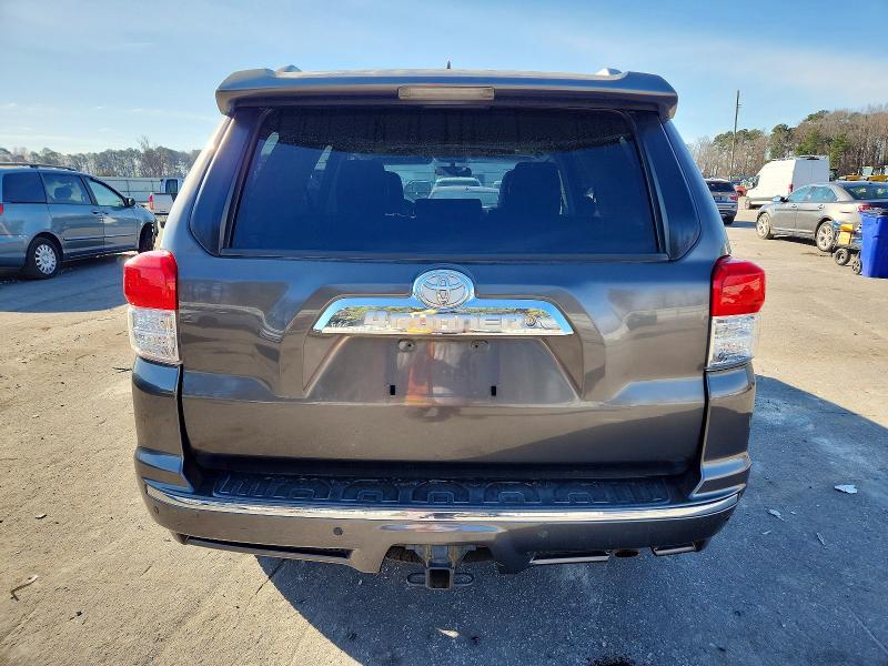 Photo 6 from auction – 2011 TOYOTA 4RUNNER SR with VIN JTEZU5JR6B5025007