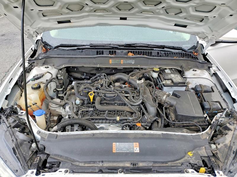Photo 11 from auction – 2019 FORD FUSION with VIN 3FA6P0HD0KR127837