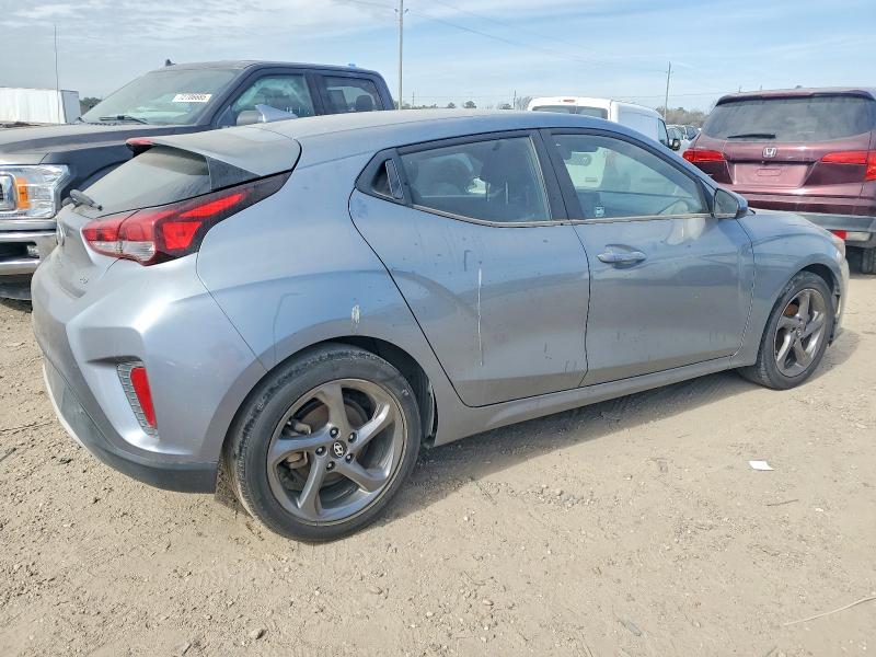 Photo 3 from auction – 2019 HYUNDAI VELOSTER with VIN KMHTG6AF2KU017002