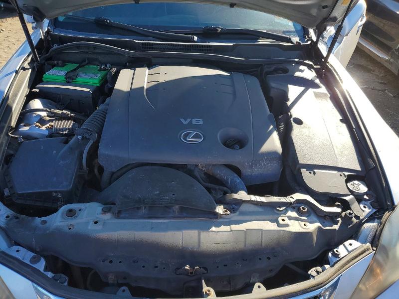 Photo 11 from auction – 2009 LEXUS IS 250 with VIN JTHCK262X95035753
