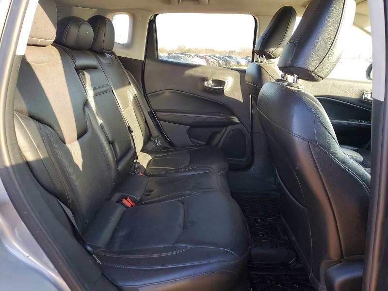 Photo 11 from auction – 2018 JEEP COMPASS with VIN 3C4NJCCBXJT406051