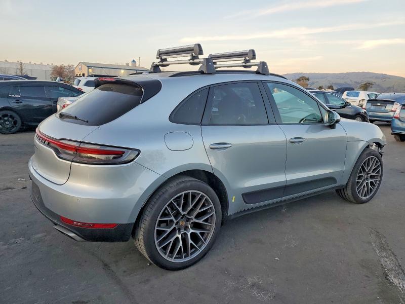Photo 3 from auction – 2020 PORSCHE MACAN with VIN WP1AA2A56LLB03609