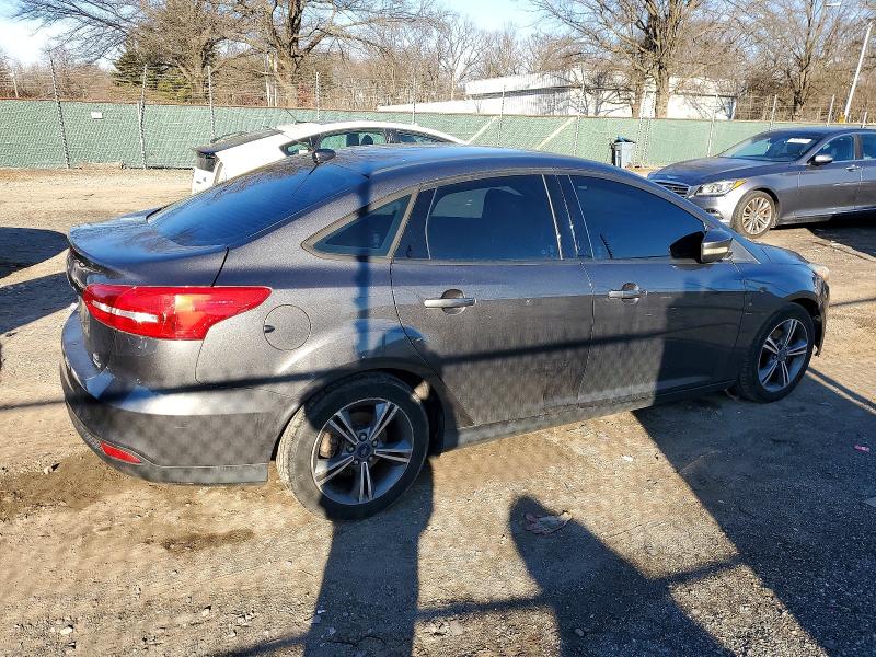 Photo 3 from auction – 2016 FORD FOCUS with VIN 1FADP3FE8GL224391