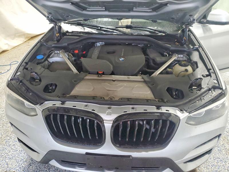 Photo 11 from auction – 2019 BMW X3 SDRIVE3 with VIN 5UXTR7C55KLR51765
