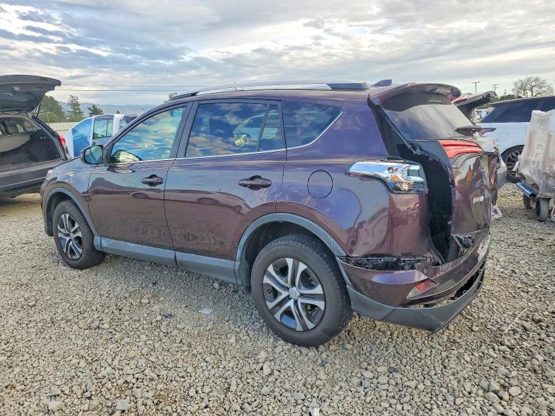 Photo 2 from auction – 2016 TOYOTA RAV4 LE with VIN 2T3ZFREV1GW290737
