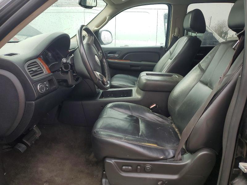 Photo 7 from auction – 2008 GMC YUKON with VIN 1GKFC13028J117074