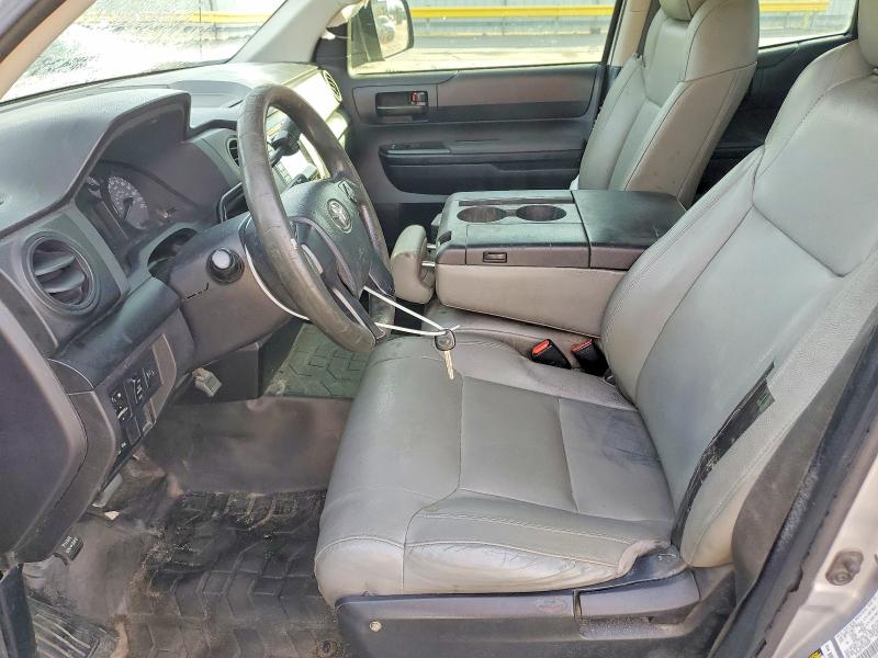 Photo 7 from auction – 2015 TOYOTA TUNDRA with VIN 5TFRM5F14FX085207