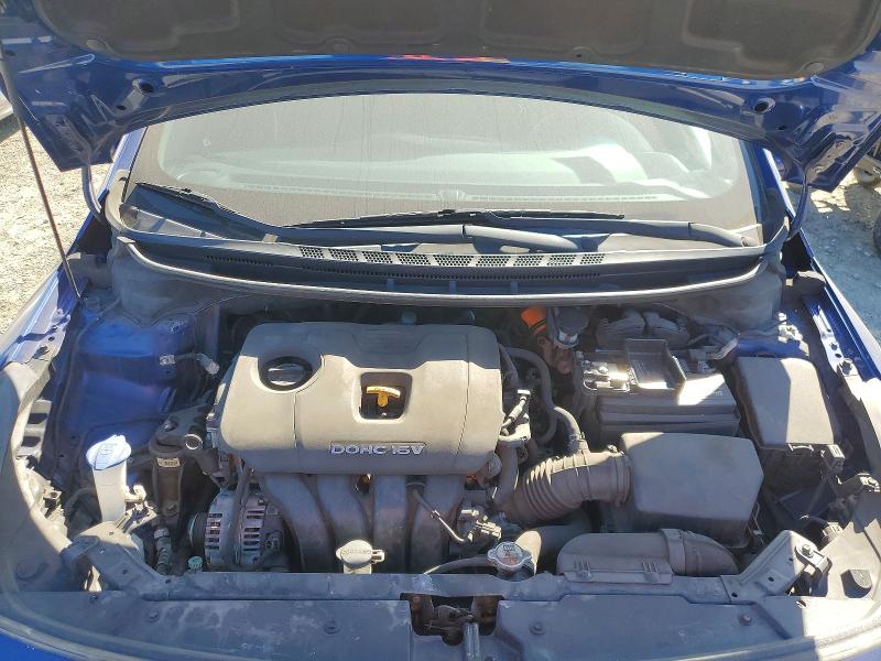 Photo 11 from auction – 2018 KIA FORTE LX with VIN 3KPFK4A78JE213911