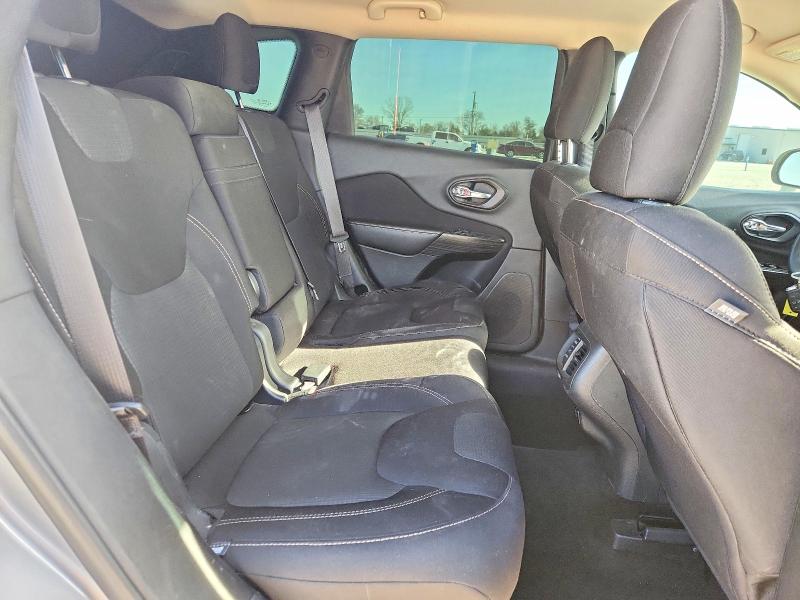 Photo 11 from auction – 2016 JEEP CHEROKEE L with VIN 1C4PJLCS8GW107265