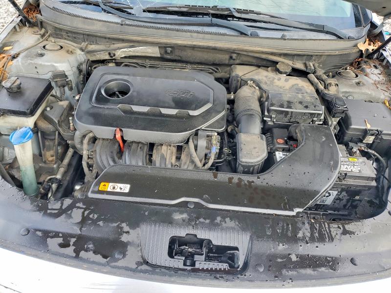 Photo 11 from auction – 2017 HYUNDAI SONATA SE with VIN 5NPE24AF4HH521988
