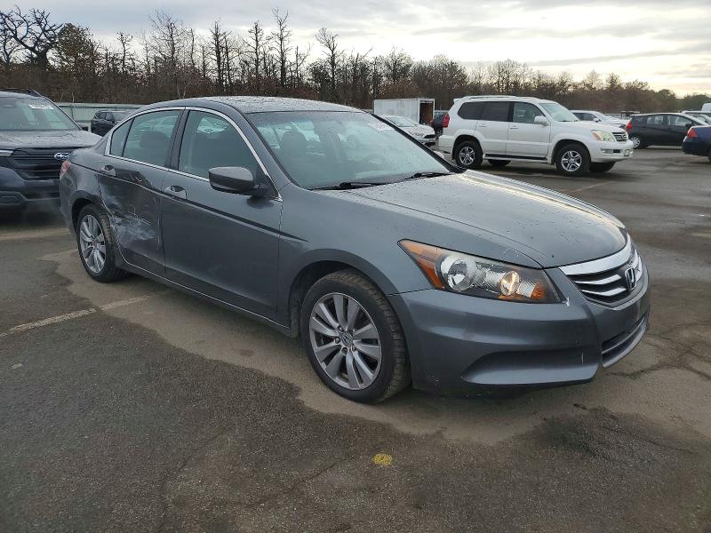 Photo 4 from auction – 2012 HONDA ACCORD with VIN 1HGCP2F75CA074572