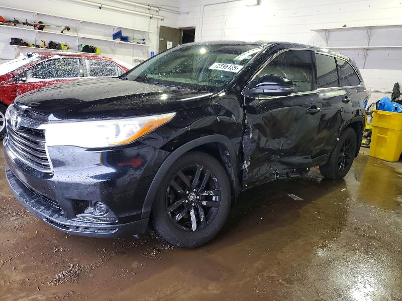 TOYOTA HIGHLANDER 2016 с VIN 5TDBKRFH3GS301860 - Фото с аукциона