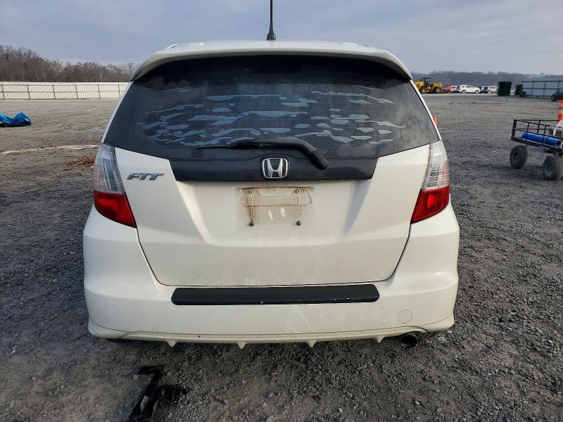 Photo 6 from auction – 2010 HONDA FIT SPORT with VIN JHMGE8H44AC005965