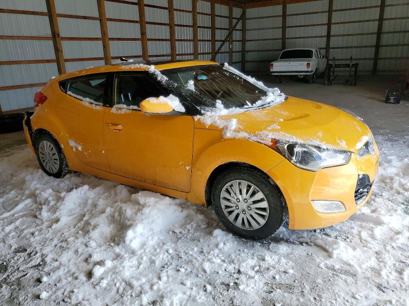 Photo 4 from auction – 2017 HYUNDAI VELOSTER with VIN KMHTC6AD5HU320746