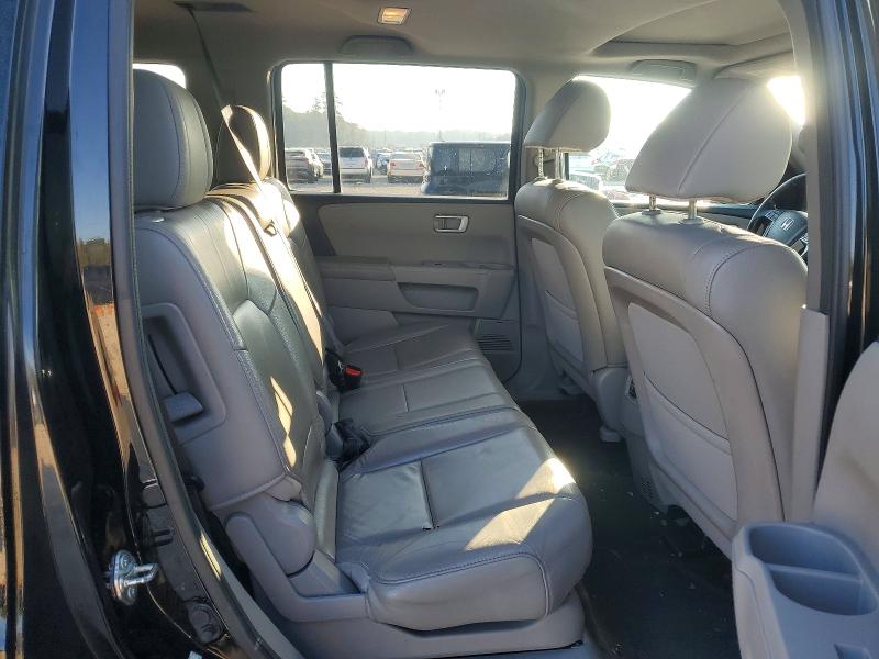 Photo 11 from auction – 2015 HONDA PILOT with VIN 5FNYF3H56FB015986