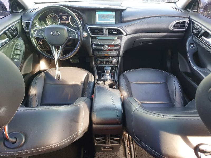 Photo 8 from auction – 2017 INFINITI QX30 BASE with VIN SJKCH5CP1HA034706