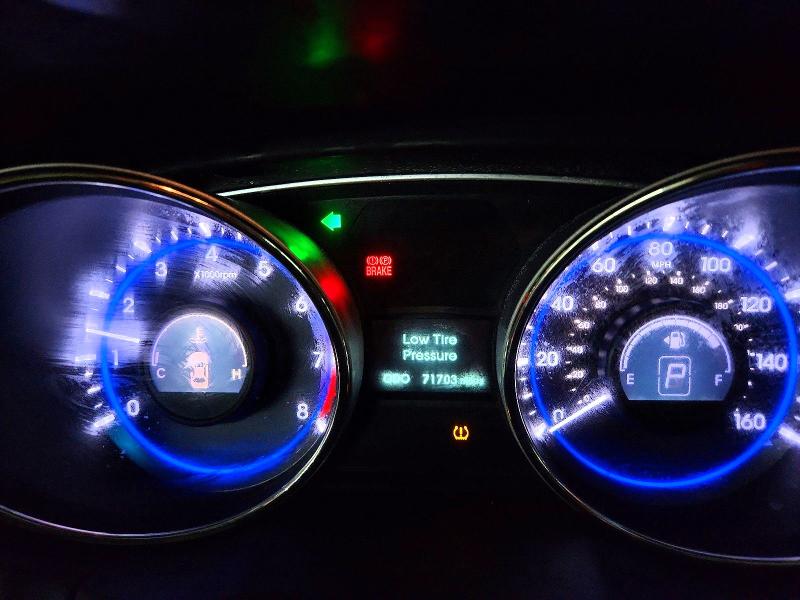 Photo 9 from auction – 2013 HYUNDAI SONATA SE with VIN 5NPEC4AC0DH566908