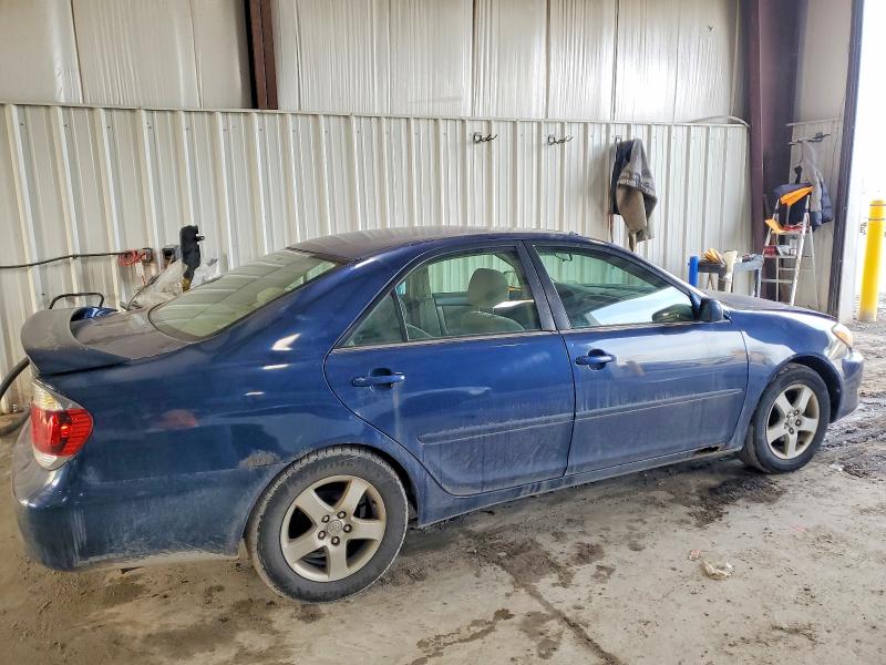 Photo 3 from auction – 2005 TOYOTA CAMRY LE with VIN 4T1BE32K55U028527