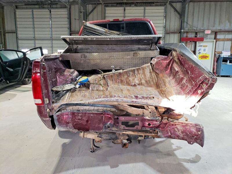 Photo 6 from auction – 2000 FORD F-250 SUPE with VIN 1FTNW20L6YED04121