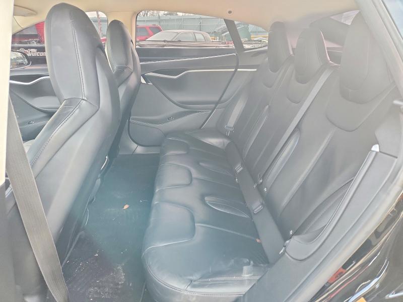 Photo 10 from auction – 2014 TESLA MODEL S with VIN 5YJSA1S11EFP62117