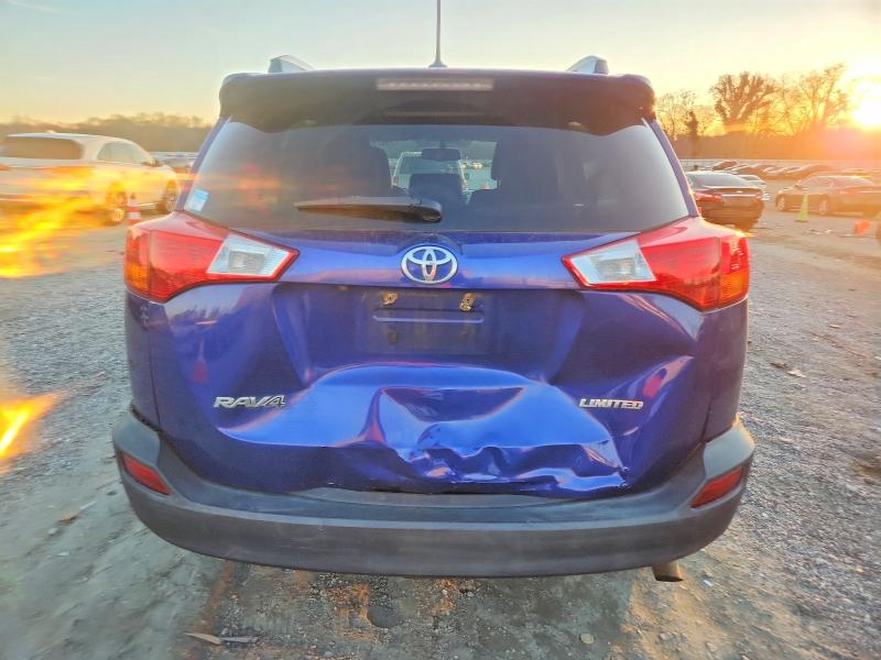 Photo 6 from auction – 2015 TOYOTA RAV4 LIMIT with VIN 2T3YFREV9FW166290