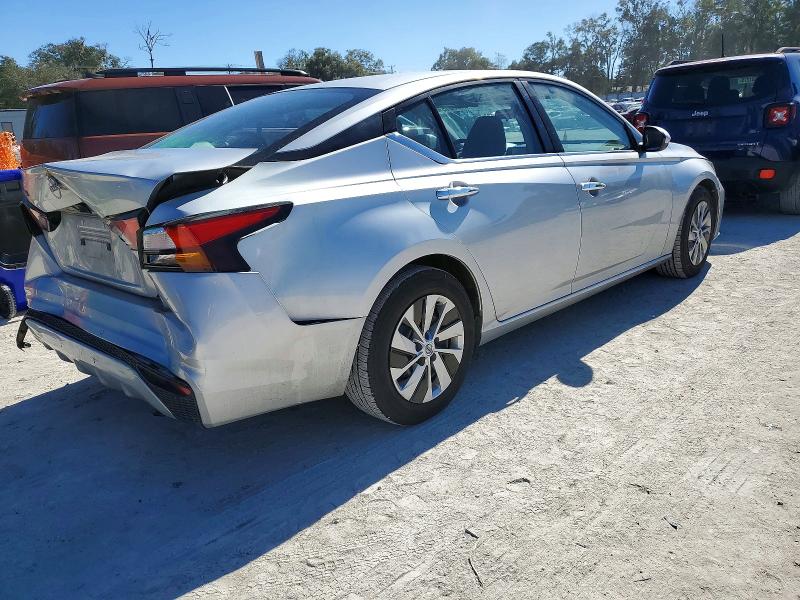Photo 3 from auction – 2023 NISSAN ALTIMA with VIN 1N4BL4BV6PN385910