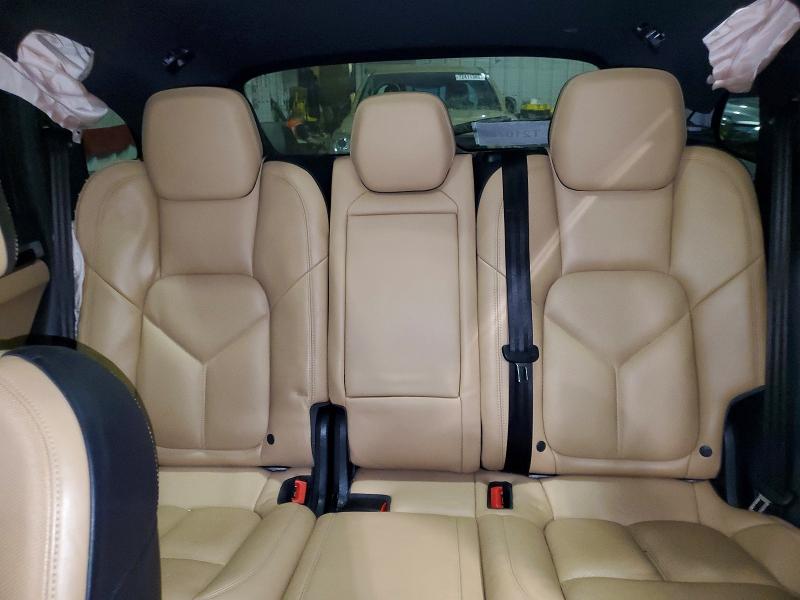 Photo 10 from auction – 2016 PORSCHE CAYENNE with VIN WP1AE2A22GLA58345