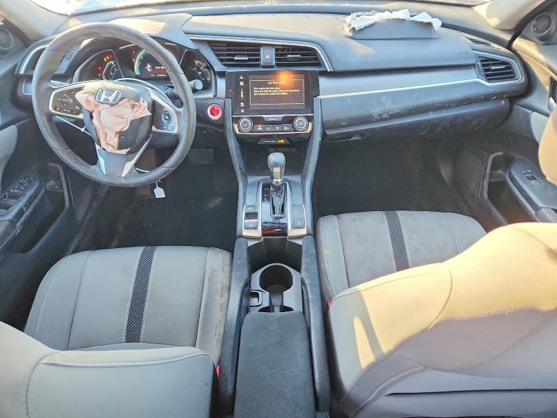 Photo 8 from auction – 2017 HONDA CIVIC EX with VIN 19XFC2F72HE232183
