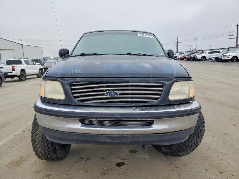 Photo 5 from auction – 1998 FORD F250 with VIN 1FTRX27L5WNA81295