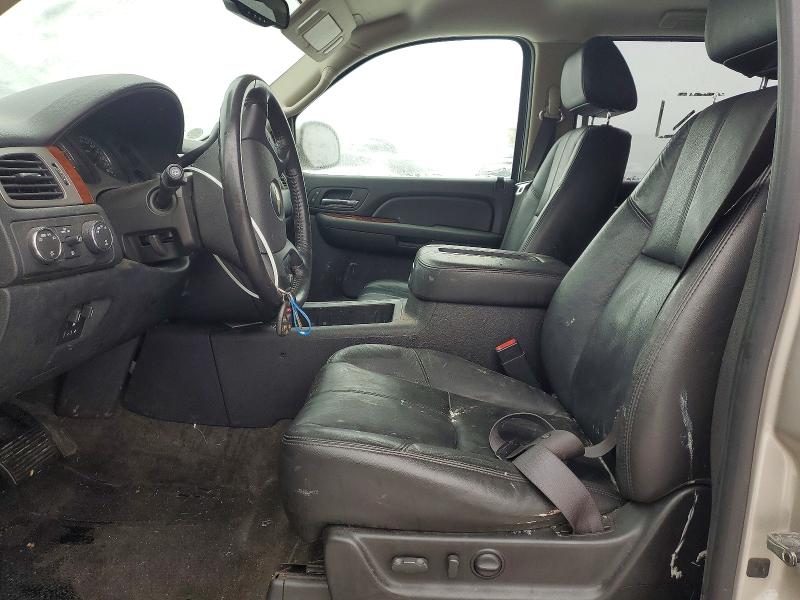 Photo 7 from auction – 2009 CHEVROLET SUBURBAN K with VIN 1GNFK26319R271635