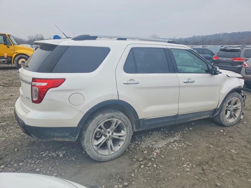 Photo 3 from auction – 2013 FORD EXPLORER L with VIN 1FM5K8F85DGA68251