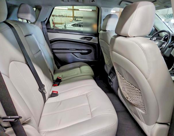 Photo 11 from auction – 2014 CADILLAC SRX with VIN 3GYFNAE38ES590592