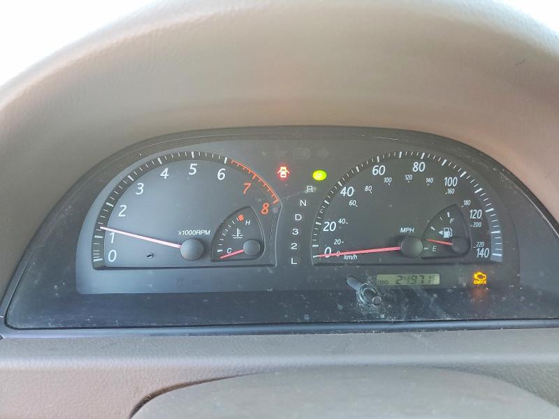 Photo 9 from auction – 2003 TOYOTA CAMRY LE with VIN 4T1BF32K33U061164