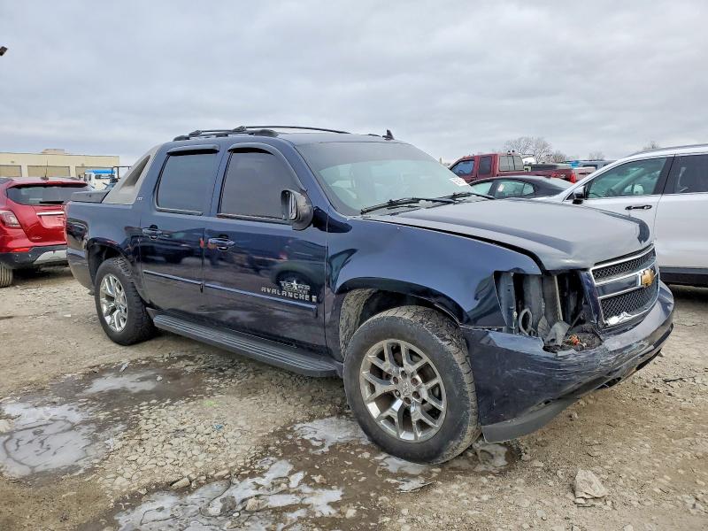 Photo 4 from auction – 2007 CHEVROLET AVALANCHE with VIN 3GNFK12307G152097