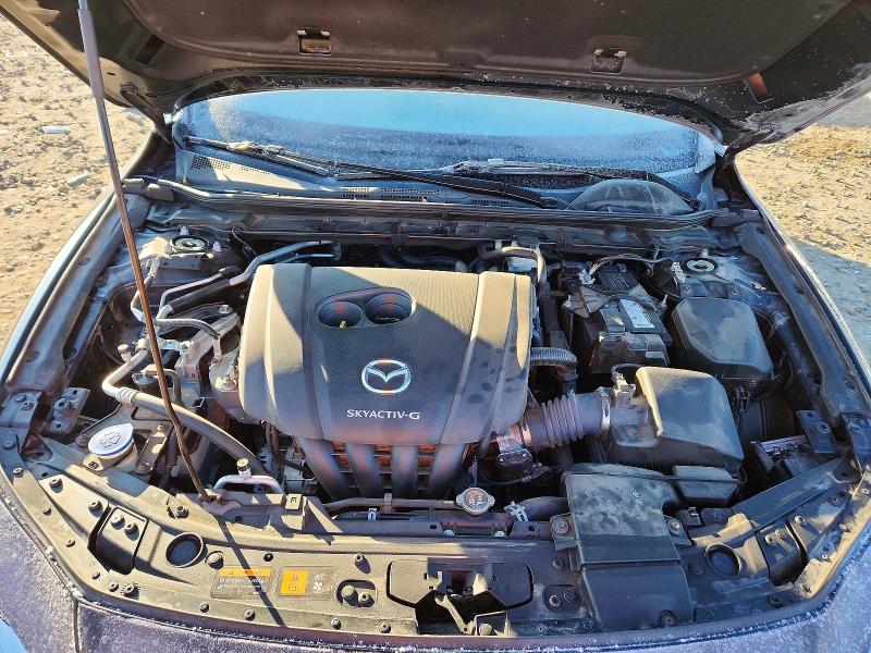 Photo 11 from auction – 2022 MAZDA 3 with VIN 3MZBPAA74NM307419