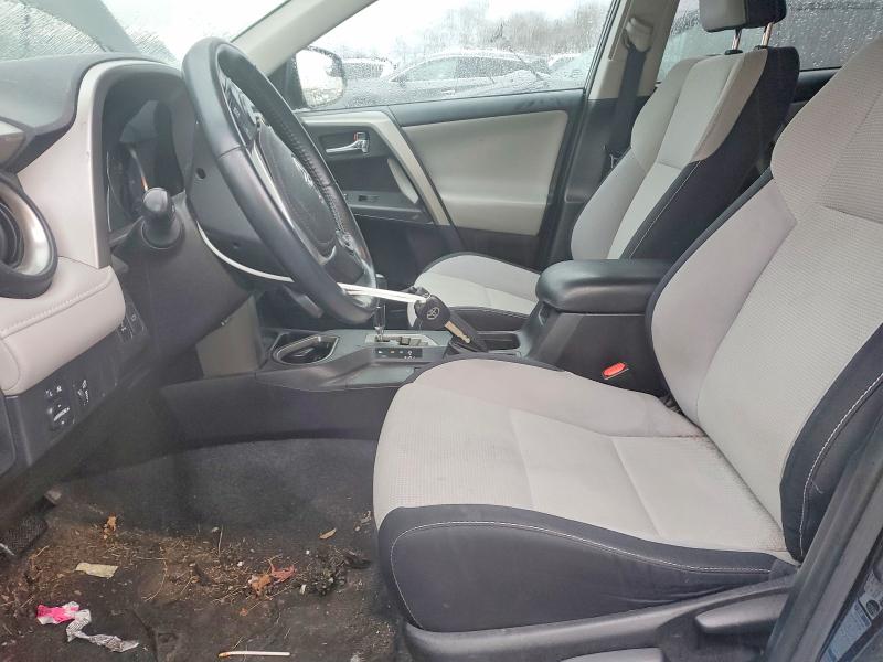 Photo 7 from auction – 2016 TOYOTA RAV4 XLE with VIN 2T3RFREV2GW526568